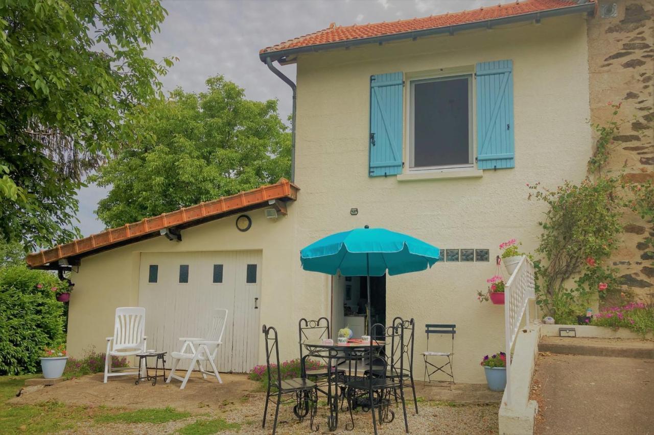 La Belle Vue - Coin De Paradis Sussac Esterno foto